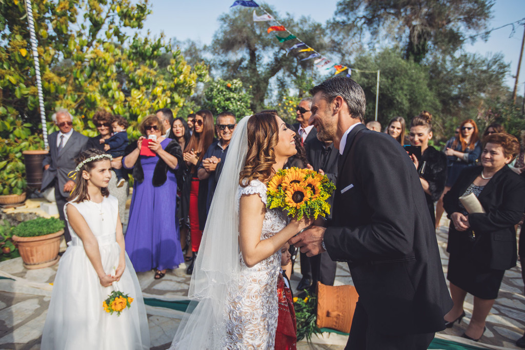 033-destination-wedding-photographer-corfu-kerkyra-gamos-wedding-in-corfu