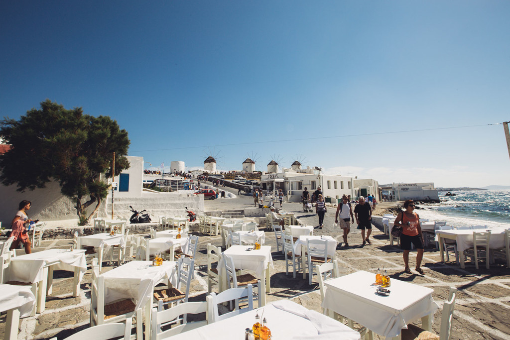 4-mykonos-santorini-destination-wedding-greece-island-alex-tsitouridis-stardust-photographos-gamou-gamos-cinematic-fashion-wed-destination-photographer-006