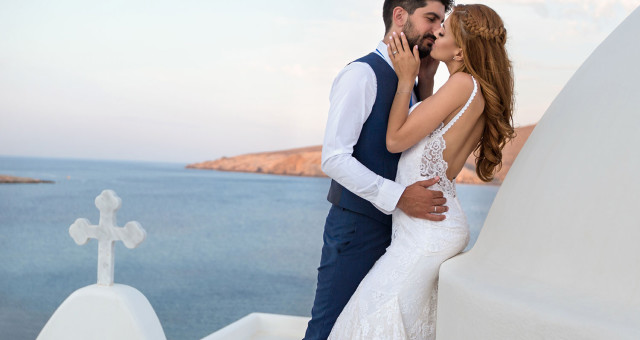 Elena & Thanasis a love story in Mykonos