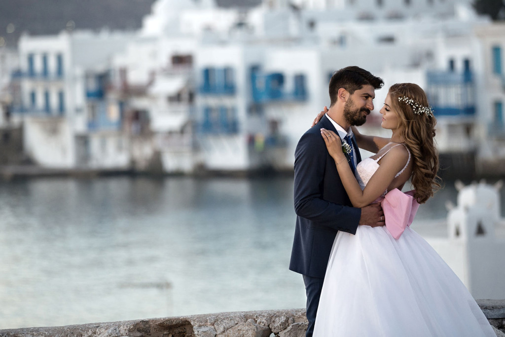 mykonos-santorini-destination-wedding-greece-island-alex-tsitouridis-stardust-photographos-gamou-gamos-cinematic-fashion-wed-destination-photographer-115
