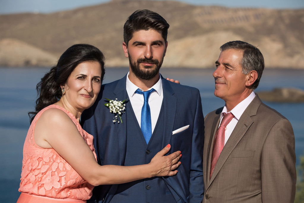 mykonos-santorini-destination-wedding-greece-island-alex-tsitouridis-stardust-photographos-gamou-gamos-cinematic-fashion-wed-destination-photographer-37
