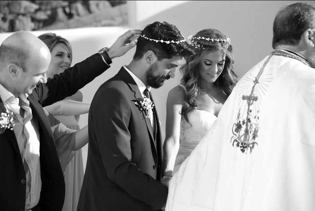 mykonos-santorini-destination-wedding-greece-island-alex-tsitouridis-stardust-photographos-gamou-gamos-cinematic-fashion-wed-destination-photographer-67