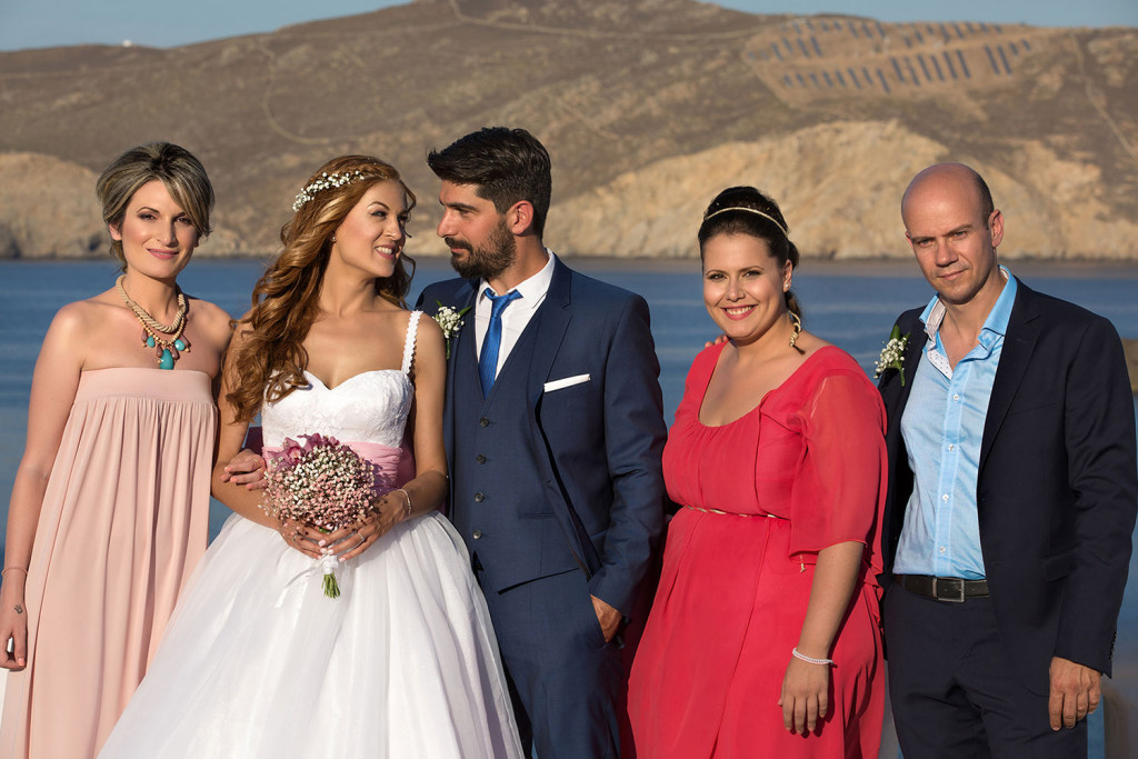 mykonos-santorini-destination-wedding-greece-island-alex-tsitouridis-stardust-photographos-gamou-gamos-cinematic-fashion-wed-destination-photographer-74