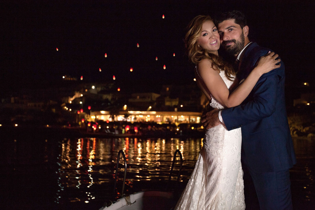 mykonos-santorini-destination-wedding-greece-island-alex-tsitouridis-stardust-photographos-gamou-gamos-cinematic-fashion-wed-destination-photographer-79