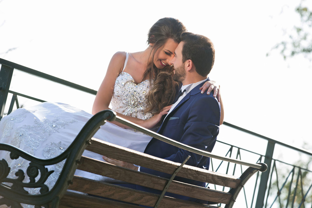 fotografos-gamou-destination-wedding-photographer-loutraki-santorini-stardust-tsitouridis-106