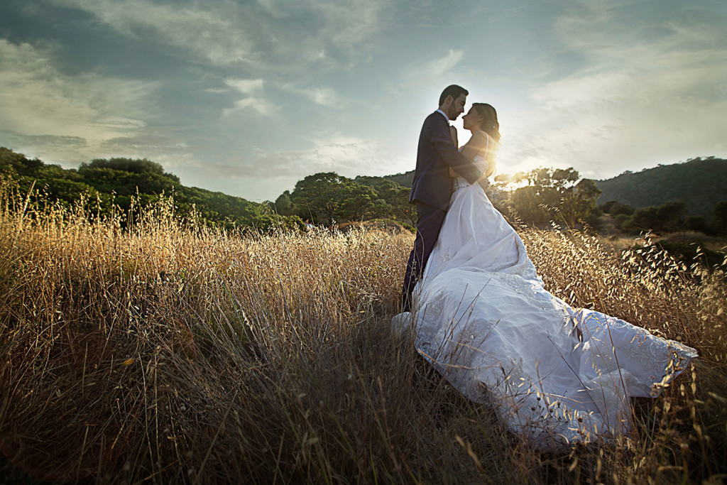 fotografos-gamou-destination-wedding-photographer-loutraki-santorini-stardust-tsitouridis-116