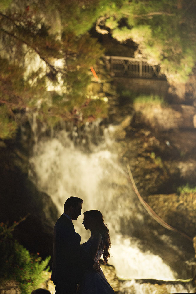 fotografos-gamou-destination-wedding-photographer-loutraki-santorini-stardust-tsitouridis-129