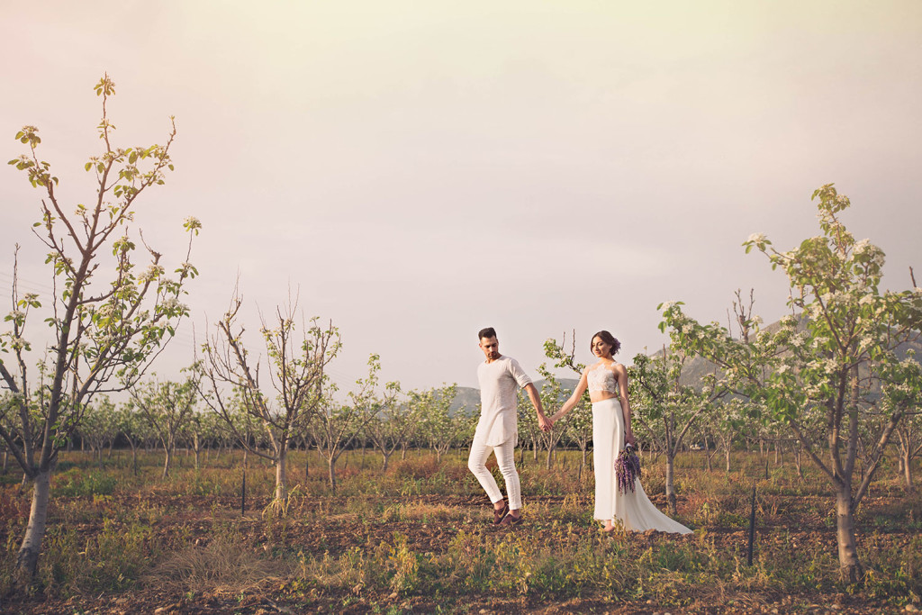 Alex-Tsitouridis-wedding-photographer-santorini-mykonos-paros-greek-islands-destination-awarded-photographer-nafplio-cinematic-documentary-narrative-photography16